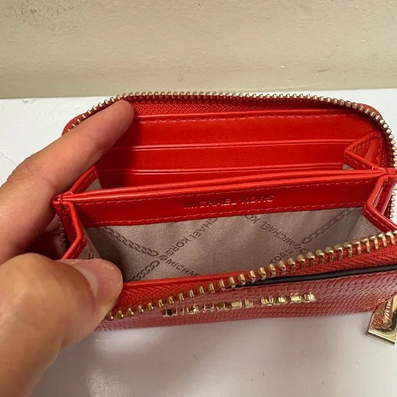 Michael Kors Vibrant Red Textured Wallet - Picture 5 of 7